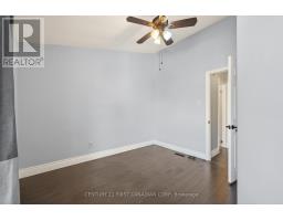 102 - 1090 KIPPS LANE - 20