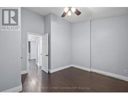 102 - 1090 KIPPS LANE - 22