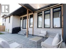 11 BRISCOE CRESCENT - 39
