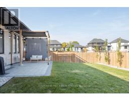 11 BRISCOE CRESCENT - 41