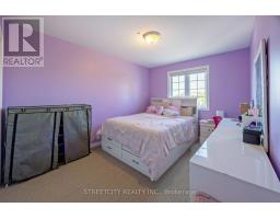 1502 CORONATION DRIVE - 25