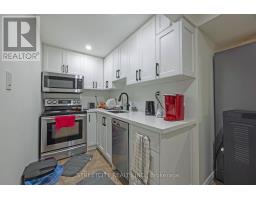 1502 CORONATION DRIVE - 30