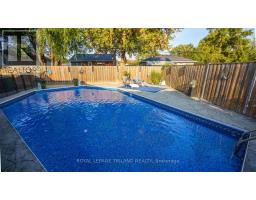 226 RAINBOW AVENUE - 32