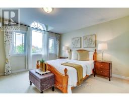 1061 CROSSCREEK CRESCENT - 11