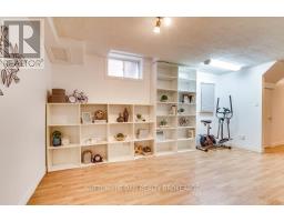 1061 CROSSCREEK CRESCENT - 18