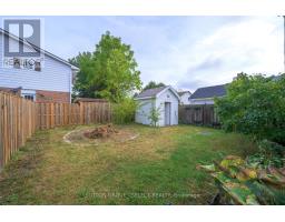 4 ALDERSBROOK CRESCENT - 27