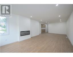 4 ALDERSBROOK CRESCENT - 7
