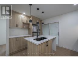 4 ALDERSBROOK CRESCENT - 8