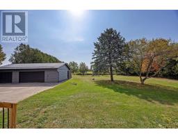 829 AVON DRIVE - 32
