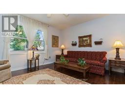 688 JOHN STREET - 10
