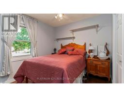 688 JOHN STREET - 15