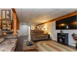 688 JOHN STREET - 19