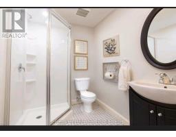 74 KIPLING AVENUE - 12