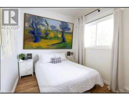 74 KIPLING AVENUE - 8