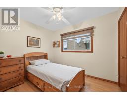 1892 WAVELL STREET - 19