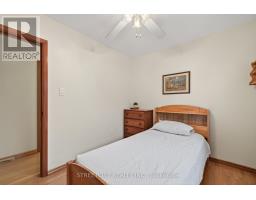 1892 WAVELL STREET - 20