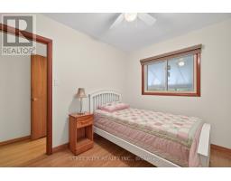 1892 WAVELL STREET - 22