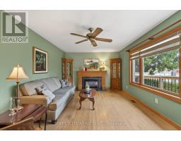 1892 WAVELL STREET - 9