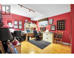 55 MARTINET AVENUE - 30