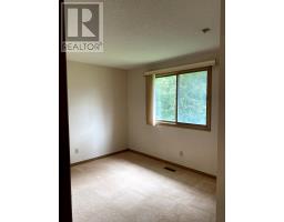 8579 GLENDON DRIVE - 16
