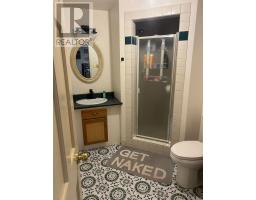 75652 BLUEWATER HIGHWAY - 16