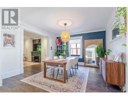 20 ELMWOOD AVENUE E - 17