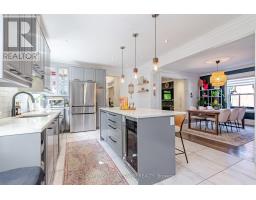 20 ELMWOOD AVENUE E - 23