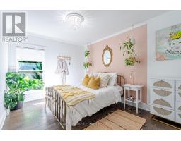 20 ELMWOOD AVENUE E - 28