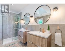 20 ELMWOOD AVENUE E - 33