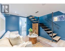 20 ELMWOOD AVENUE E - 37