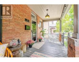 20 ELMWOOD AVENUE E - 7