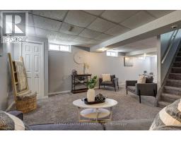 19 LYFORD COURT - 37