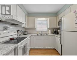 23 LYNNGATE GROVE - 23