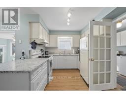 23 LYNNGATE GROVE - 25