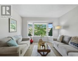 23 LYNNGATE GROVE - 5