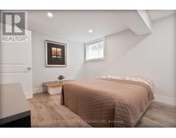 16 FOXBOROUGH PLACE - 28