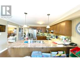 823 OAKCROSSING ROAD - 10