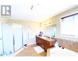 823 OAKCROSSING ROAD - 17