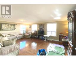823 OAKCROSSING ROAD - 8