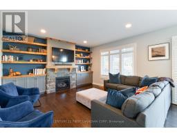 6 NOBLE LANE - 11