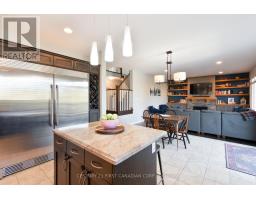 6 NOBLE LANE - 18
