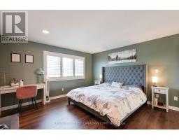 6 NOBLE LANE - 25