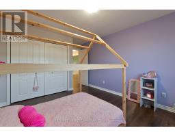 6 NOBLE LANE - 35