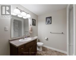 6 NOBLE LANE - 41