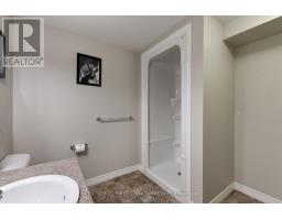 6 NOBLE LANE - 42