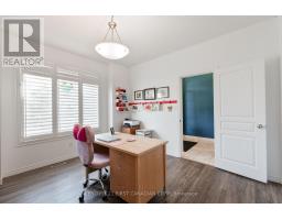 6 NOBLE LANE - 7