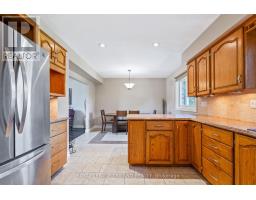 368 KENMORE PLACE - 13