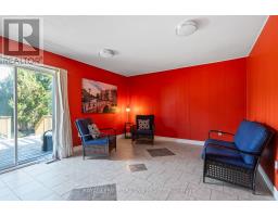 368 KENMORE PLACE - 20