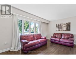 368 KENMORE PLACE - 8