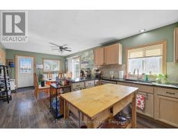 75 GLASS AVENUE - 20